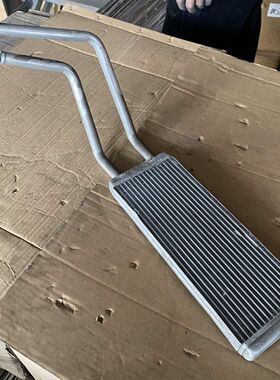 北京吉普212/2020s2020vj2023chb2暖风水箱