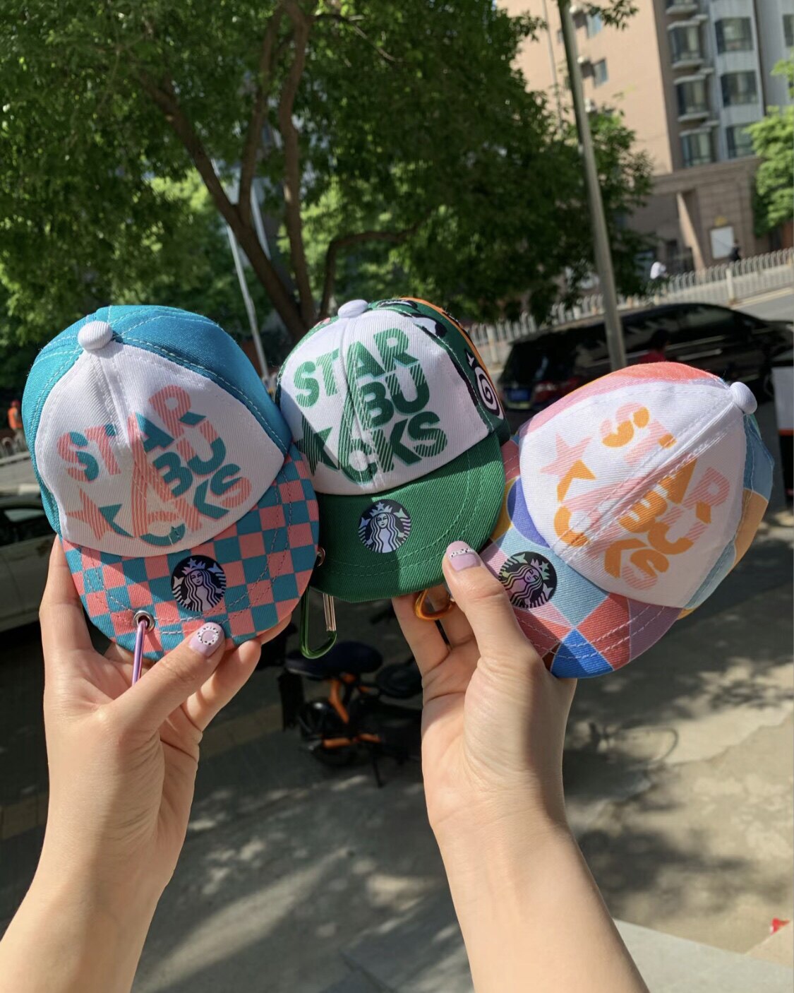 星巴克鸭舌帽包包创意口红包酷日一夏帽子型mini零钱收纳斜挎小包