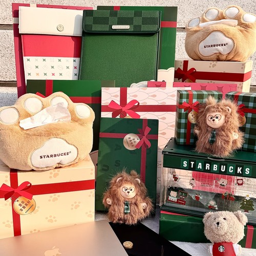 星巴克专星送折叠支架电脑包熊爪纸巾盒手办收纳展示架炸毛熊挂件