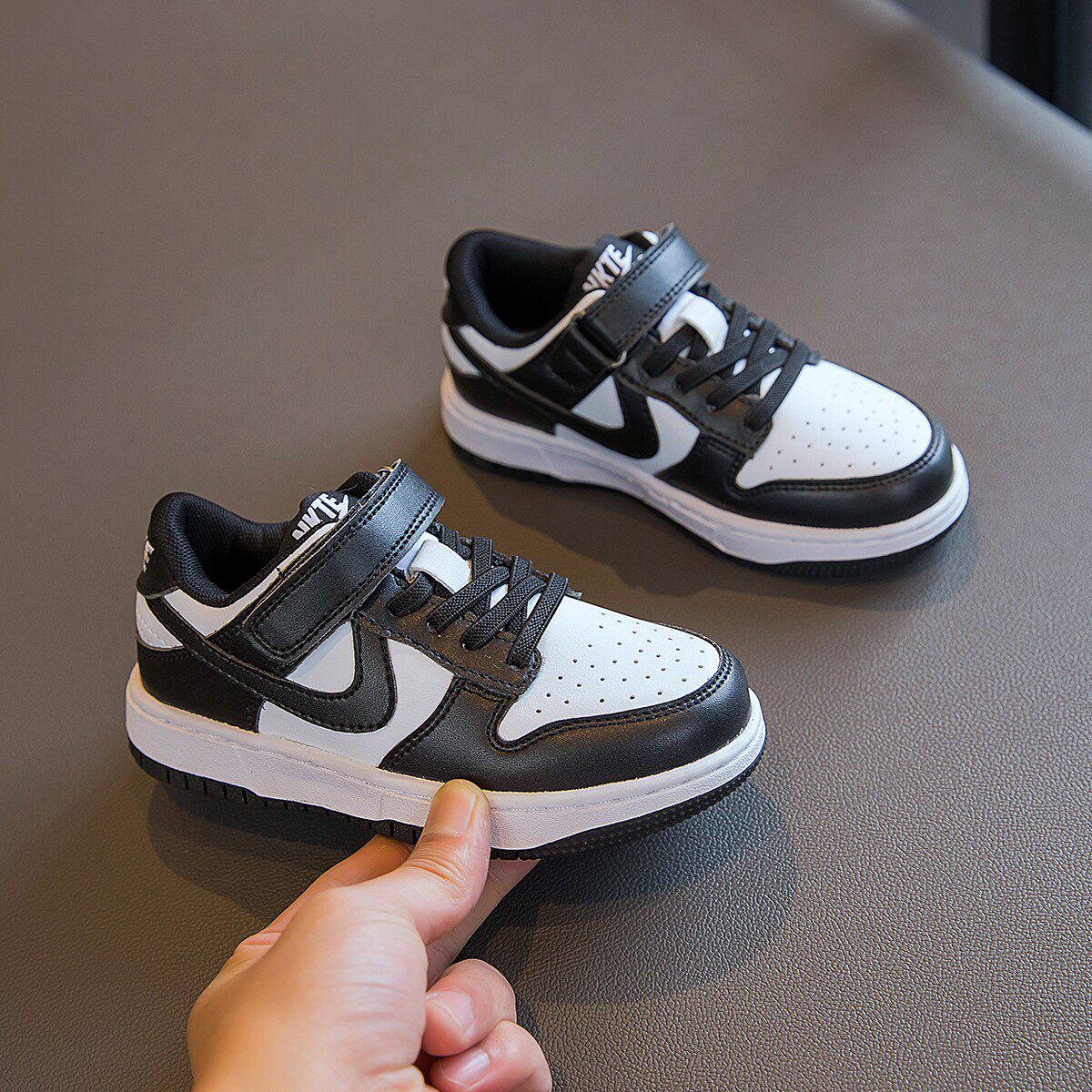 官网aj童鞋黑白熊猫儿童运动鞋2026新款春季单网中大童男女童板鞋