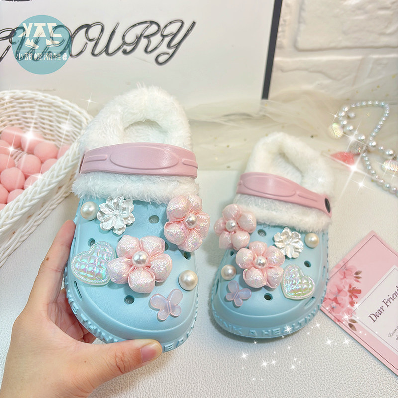 女童加绒洞洞鞋儿童毛绒棉拖鞋冬天室内家居2026新款拖鞋防滑外穿