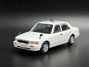 Rai's 京商 1/43 日产尼桑公爵 CREW 警车 合金汽车模型 日警 散
