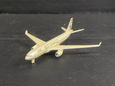 herpa 1:500 阿提哈德航空 波音777 合金飞机模型 Etihad Airways
