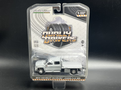 绿光 1:64 雪佛兰 2015 Silverado 3500HD Flat bed 平板皮卡 白