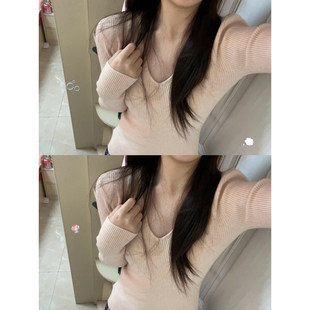 氛围感v领软糯针织打底上衣女秋冬修身坑条纯欲内搭韩版洋气毛衣