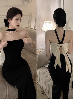 法式绝美黑色蝴蝶结性感包臀一字肩抹胸挂脖连衣裙女夏高级感