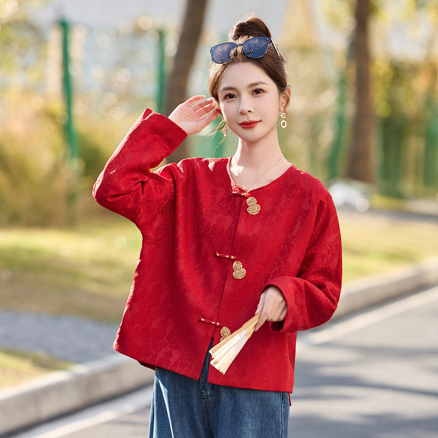 2026春季新款女装红色新中式国风提花圆领时尚百搭上衣外套RX9601