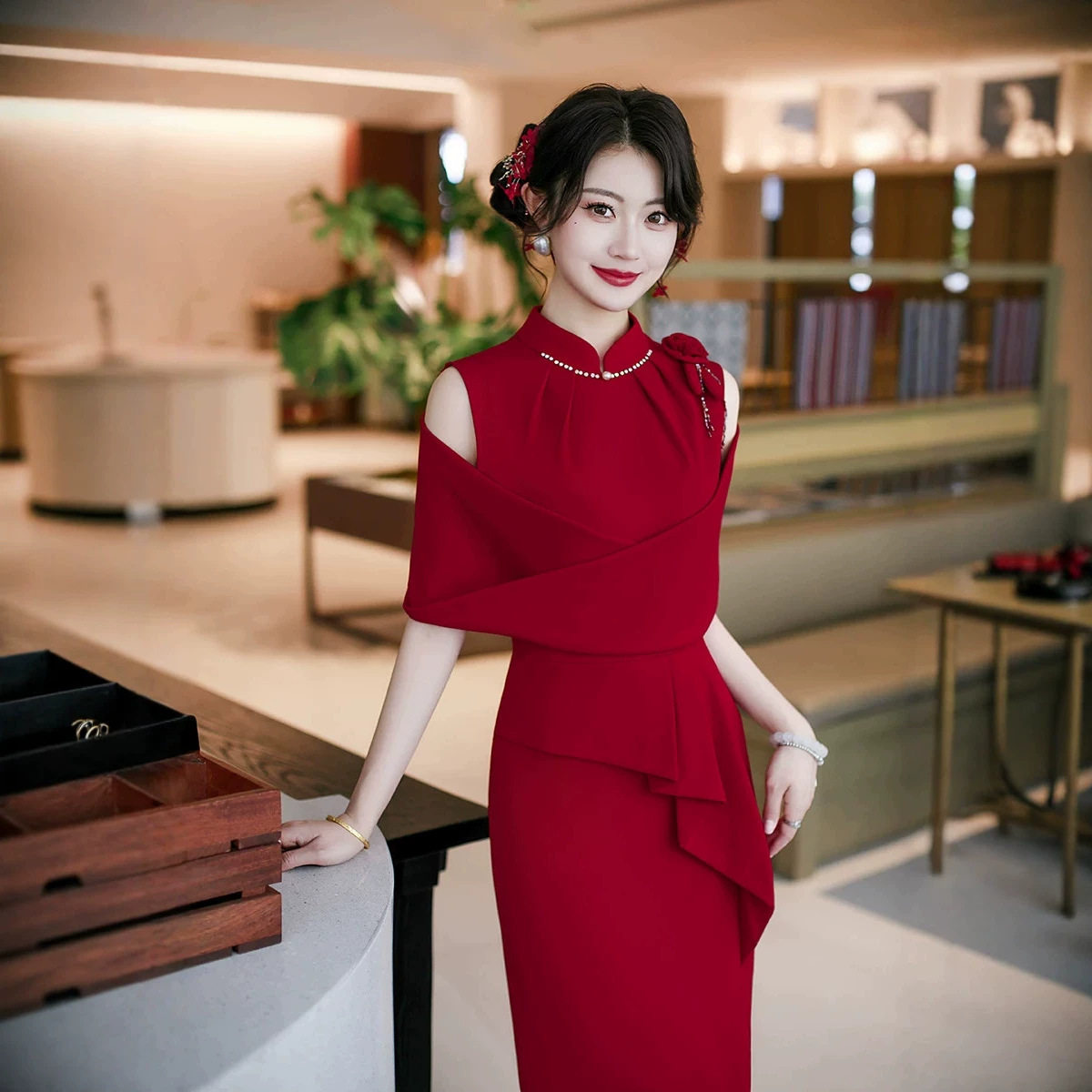 新款喜婆婆旗袍修身气质红色婚庆礼服夏季新款改良婚宴妈妈连衣裙