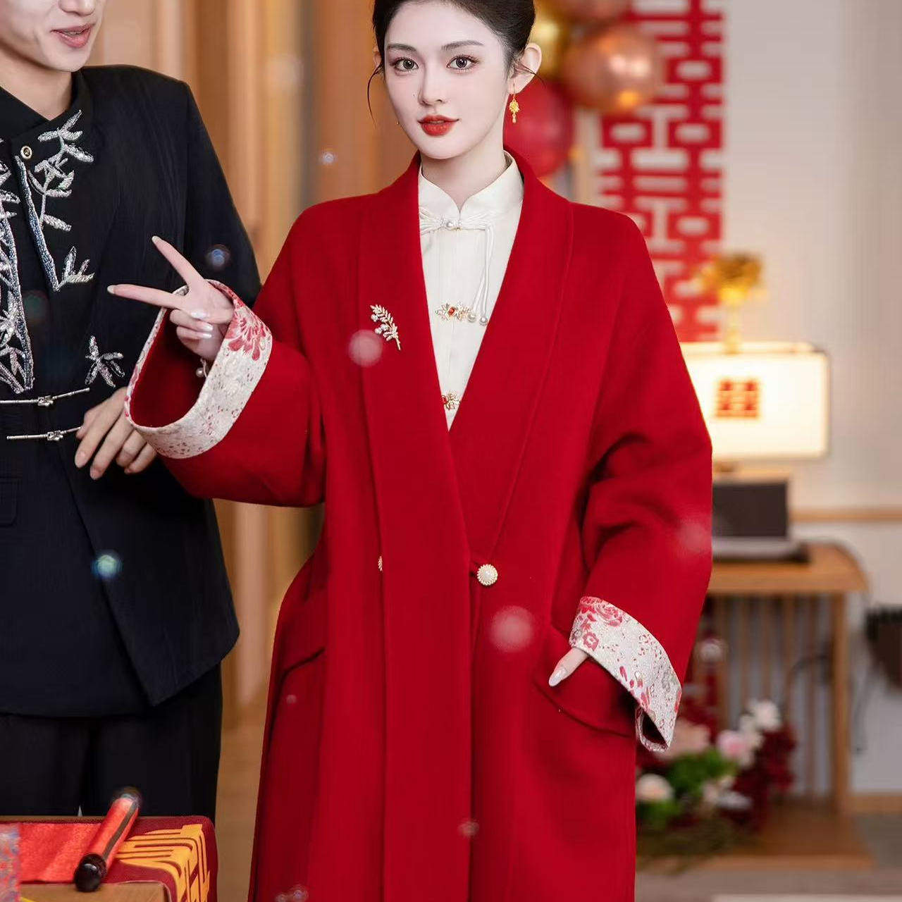 红大衣结婚订婚新娘礼服敬酒服2025冬季新款双面毛呢子外套回门服