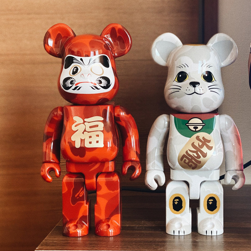 bearbrick100%达摩千万两招财猫7cm关节可动桌面潮流摆件送礼物