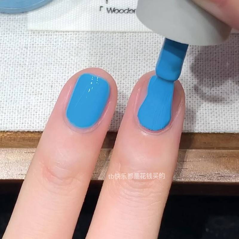 邦迪海滩 爱涂糖果色的小女孩一枚！可撕美甲指甲油2025新款免烤