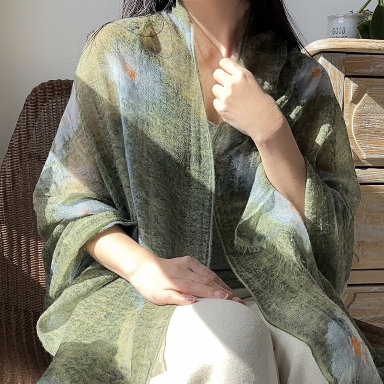APCSHOP 春夏新款纯山羊绒印花散须围巾唯美风优雅气质空调房披肩