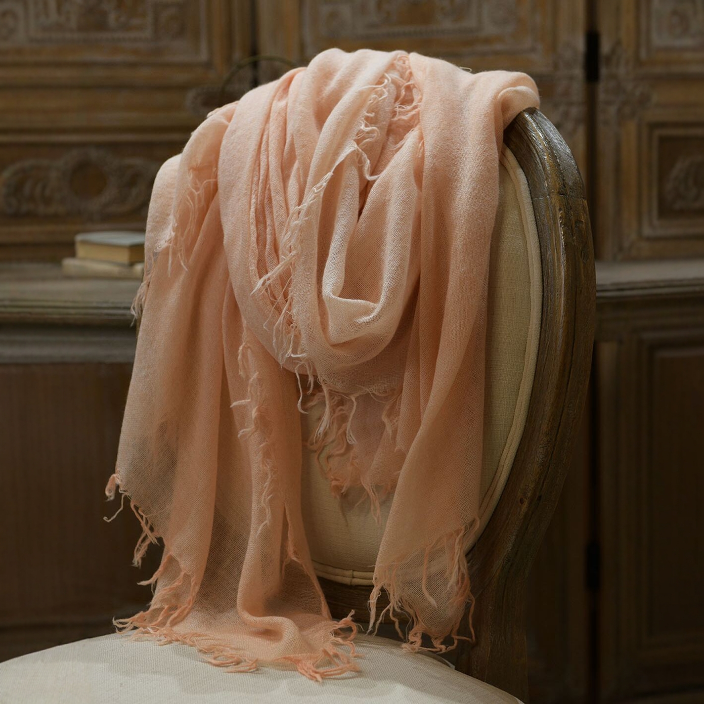 新款简约防晒薄款纯羊绒围巾披肩