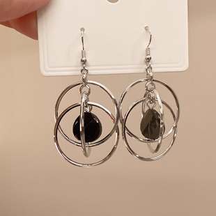 韩国个性百搭耳饰潮人耳钉长款耳坠多个圆环黑色水晶耳环女气质