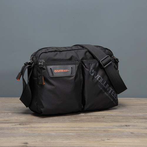 男士休闲斜挎包帆布单肩背包