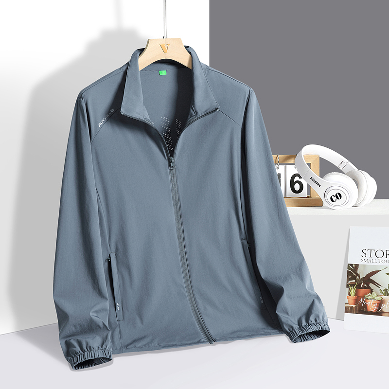 中老年人防晒衣男士夏季薄款爸爸夏装外套冰丝皮肤衣速干运动夹克