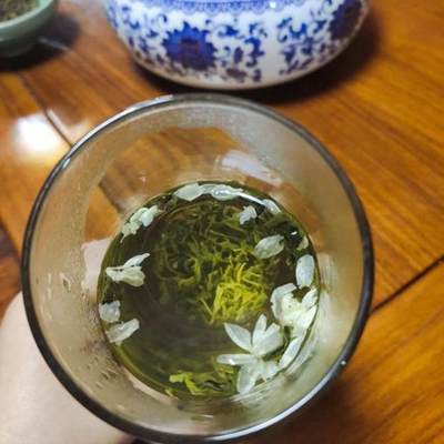 茉莉花茶雨前茶绿茶飘雪石莹阁