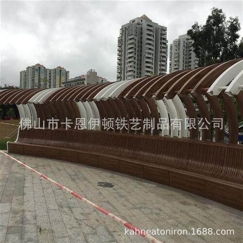 户外异形曲面木纹长廊铁艺不锈钢凉亭铝合金廊架格栅厂家加工安装