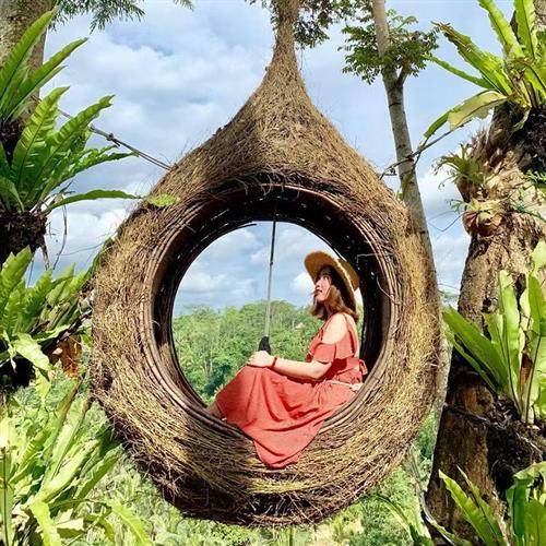 网红鸟巢吊椅户外海边沙滩秋千同款大型吊床爱心打卡鸟巢落地秋千