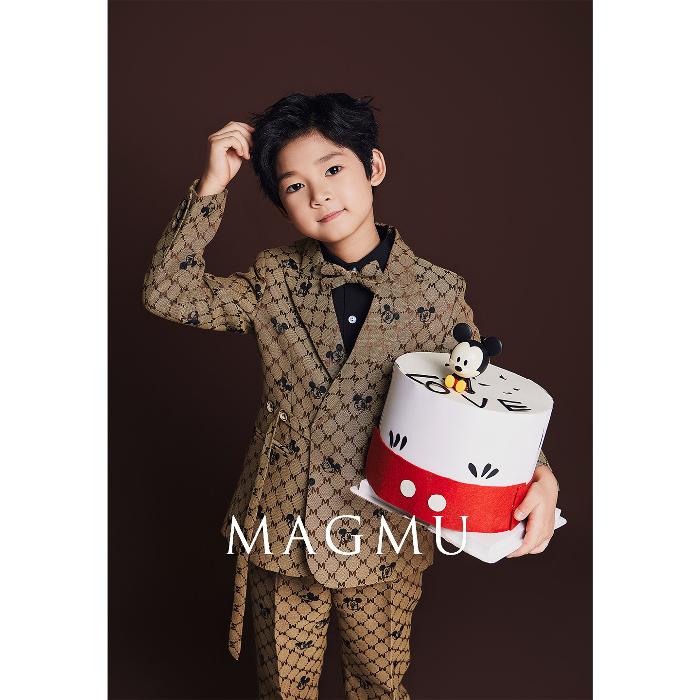 儿童西装套装男童主持人小礼服男孩周岁生日帅气休闲西服走秀春秋