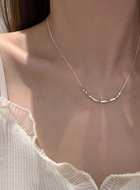 奥特莱斯撤柜清仓捡漏18K金小方块项链碎银几两锁骨链转运珠颈链