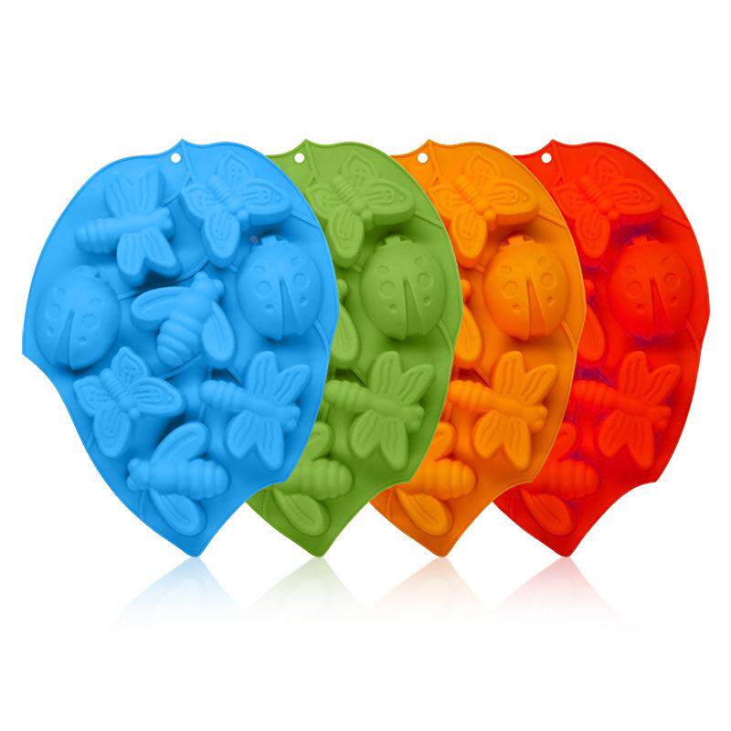 昆虫硅胶8连模具 3D蝴蝶甲虫松饼模具巧克力模具 家用蛋糕模