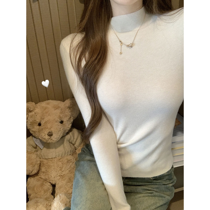 半高领白色软糯毛衣女内搭针织衫