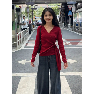 红色不规则v领交叉绑带毛衣女春秋季修身显瘦内搭针织打底衫上衣