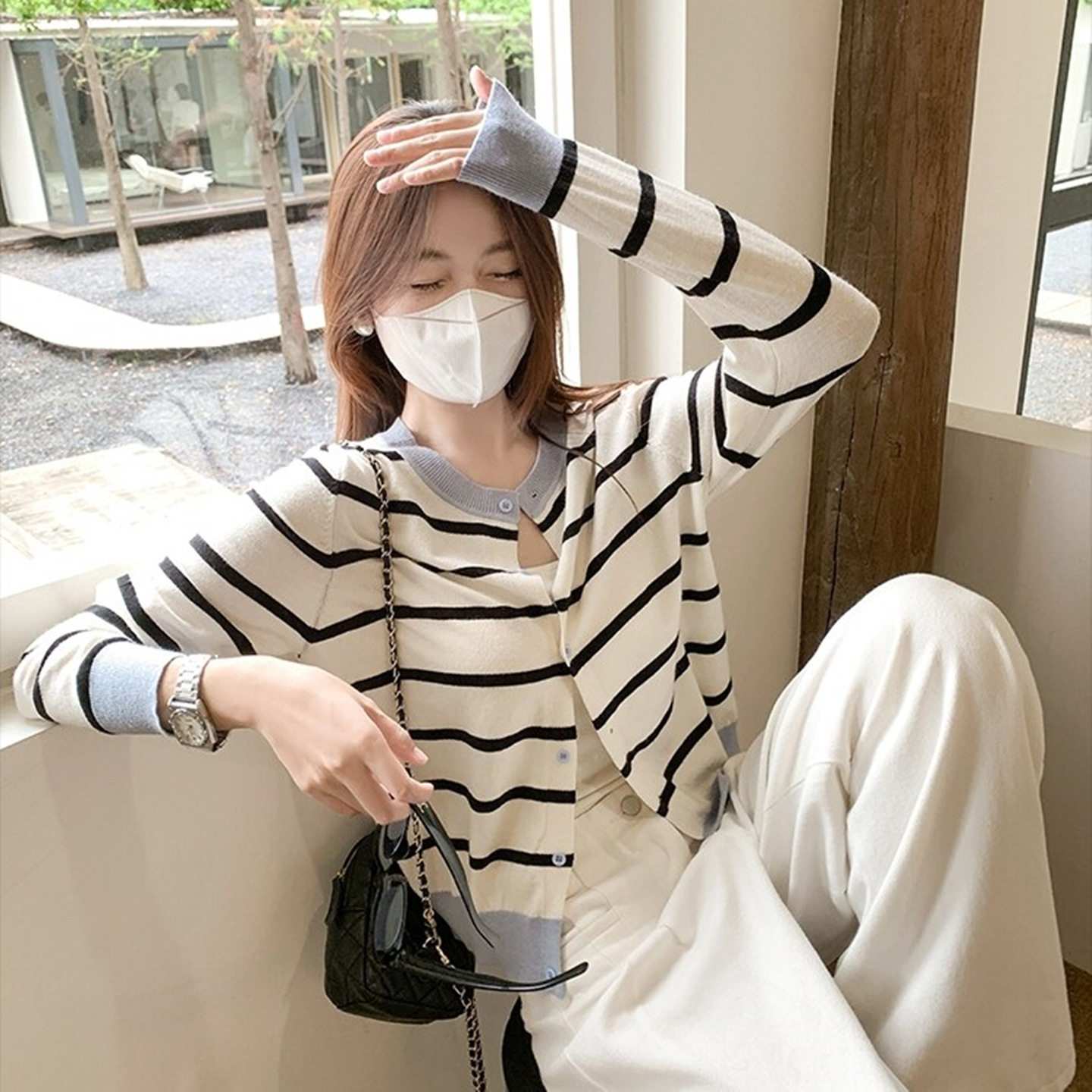 韩系杏色条纹短款毛衣外套女上衣图片