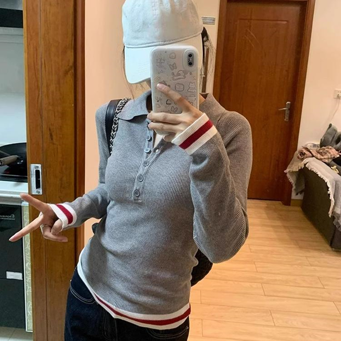 设计感Polo翻领纽扣针织打底衫女