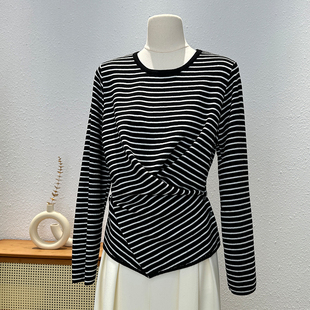 韩系小众不撞款收腰打底衫女早秋新款内搭修身条纹毛衣针织衫上衣