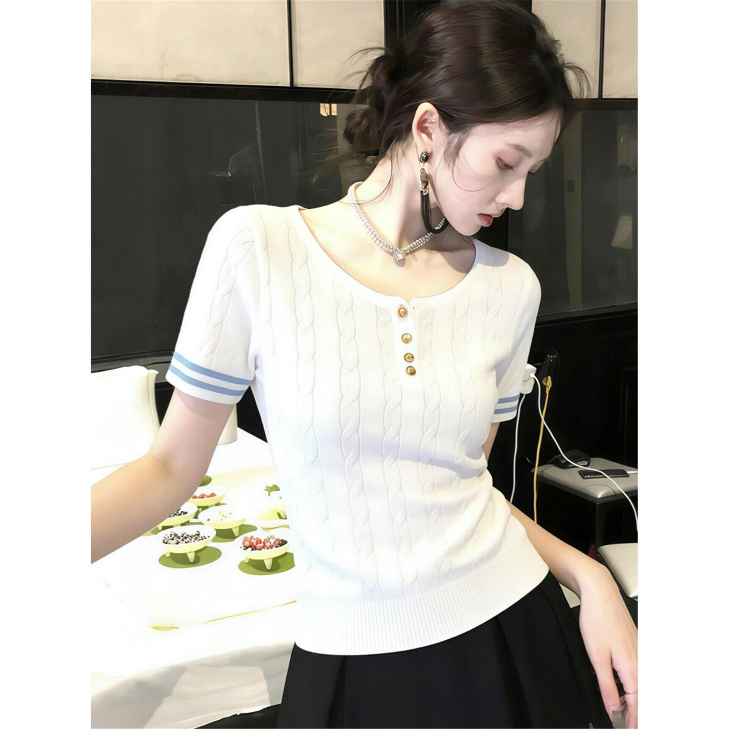 韩系复古麻花条纹正肩t恤女短袖夏季薄款修身显瘦冰丝针织衫上衣
