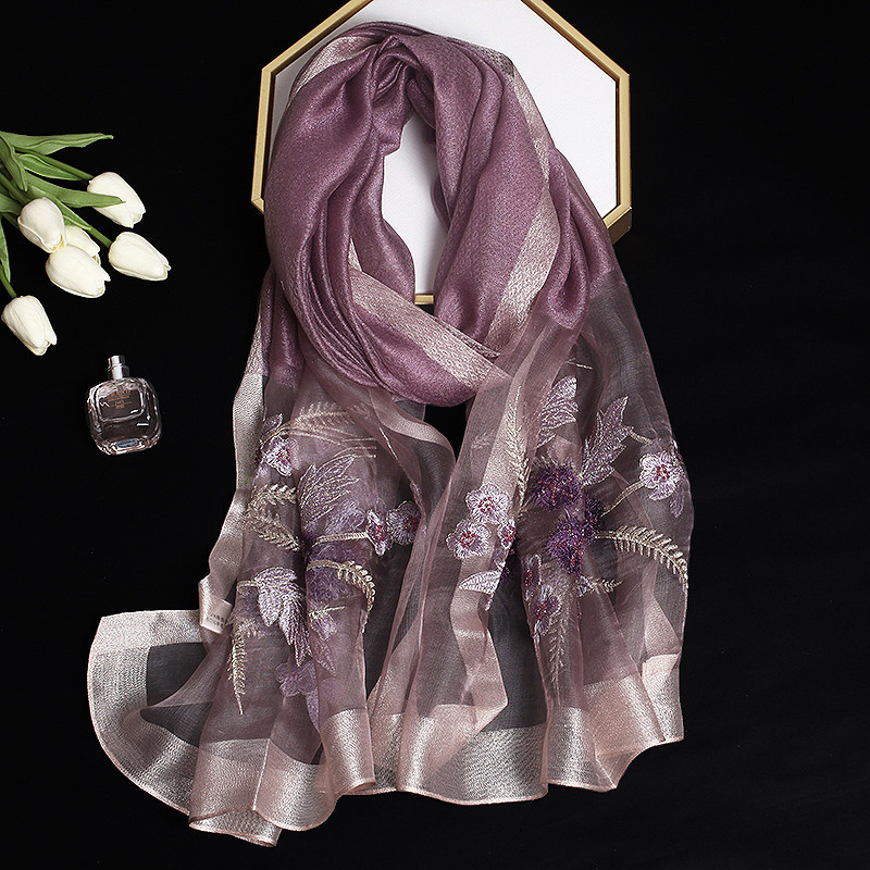 2025新款精致刺绣订珠真丝羊毛围巾春秋冬季保暖丝巾妈妈披肩烟紫,服饰配件/皮带/帽子/围巾,围巾/丝巾/披肩,淘宝优惠券,粉丝福利购,淘宝优惠卷