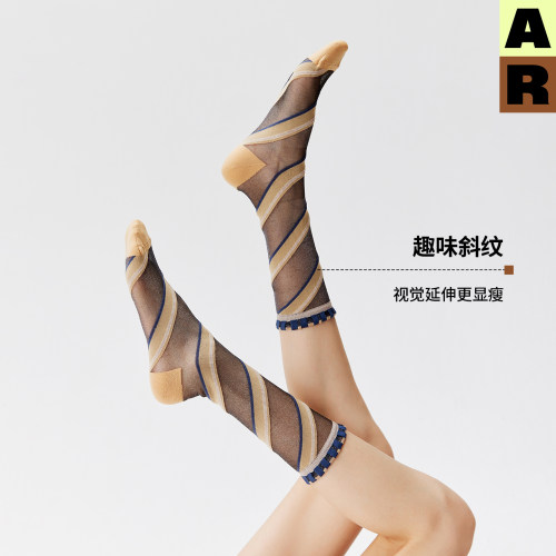 AR斜纹金银丝中筒袜夏季薄款透明水晶玻璃丝袜复古凉鞋卡丝袜子女