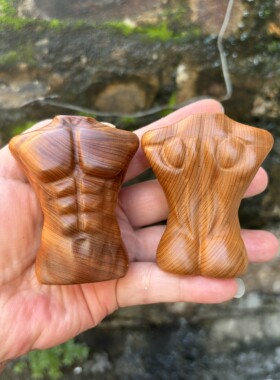 六块腹肌手把件创意木雕文玩工艺品女生精致手盘核桃解压摆件玩具