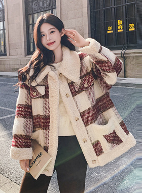 复古红色格子拼接羊羔毛外套女韩系洋气减龄加厚小个子学生棉服冬