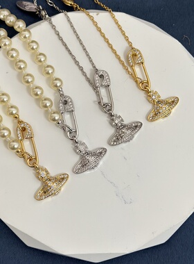 经典别针土星珍珠项链高精工辣妹风轻奢高级感锁骨链