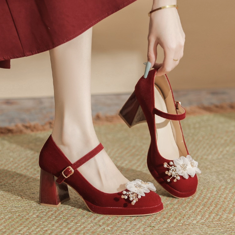 婚纱礼服两穿配裙子旗袍不累脚鞋