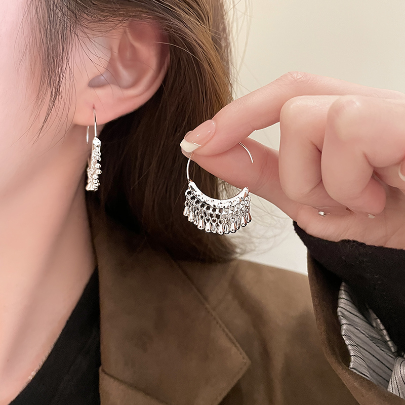银色流苏耳挂简约气质耳环女2024新款爆款圆圈水滴耳坠高级感耳饰