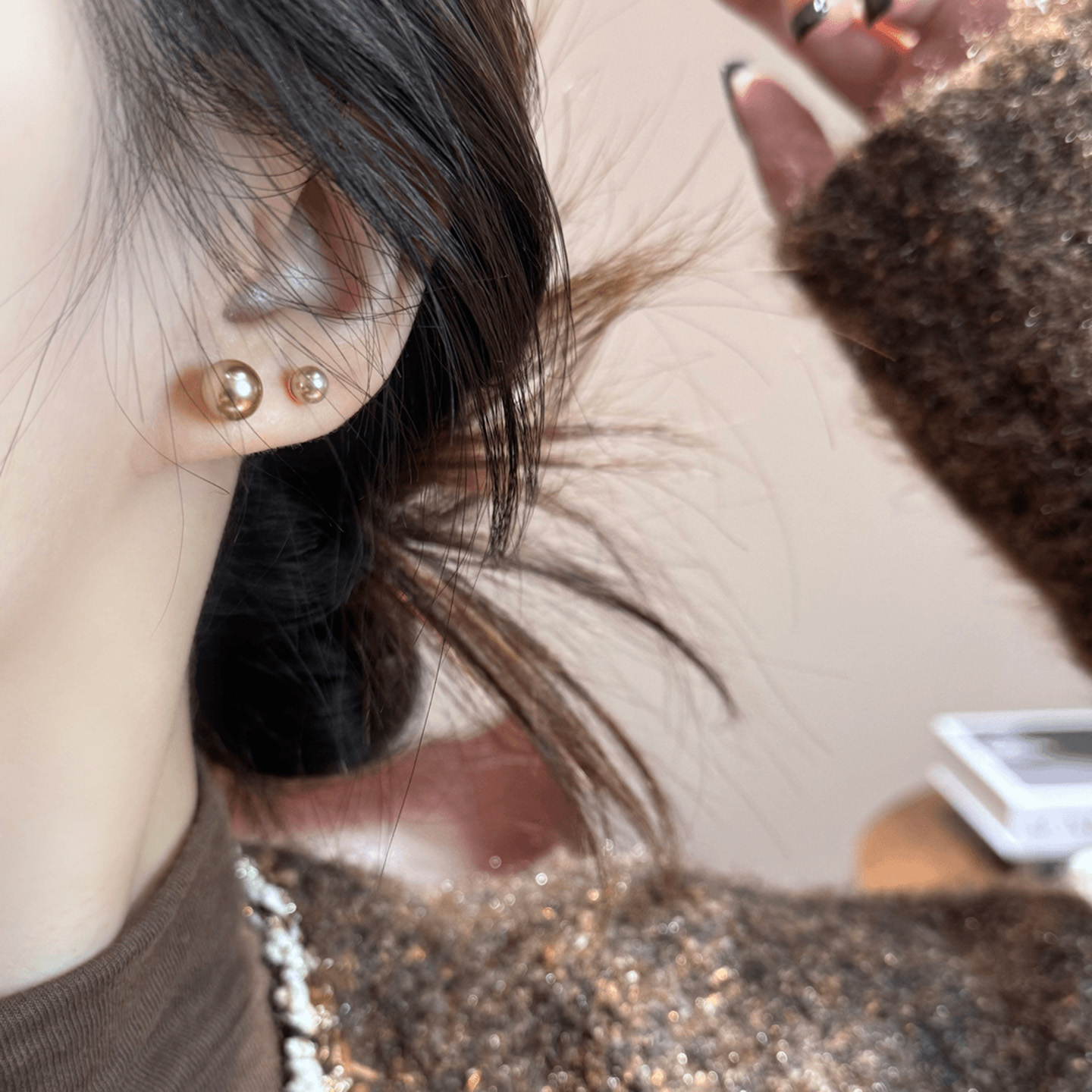 美拉德咖棕珠珠耳钉秋冬耳饰