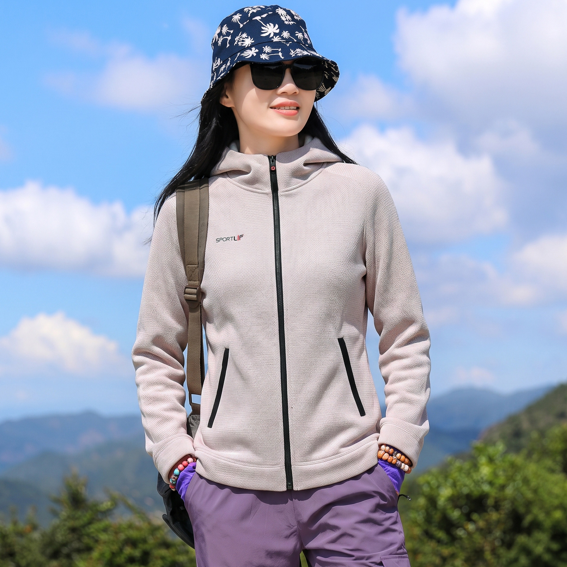 抓绒衣女式户外连帽开衫外套运动摇粒绒春秋防风徒步登山保暖上衣图片
