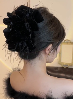 超仙羽毛抓夹女高级感春夏丝绒泡泡蝴蝶结发夹后脑勺盘发鲨鱼夹