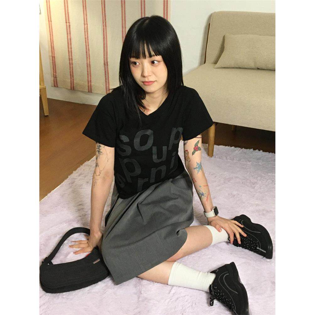 樱花麻豆 复古小众不规则字母正肩短袖T恤辣妹修身短款显瘦上衣女