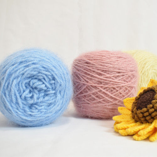 松鼠绒毛线中粗手工diy