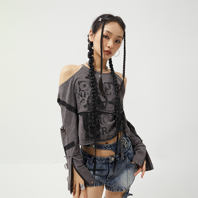 BAK原创【沈月同款】露肩水洗针织显瘦上衣破洞印花女小众长袖t恤