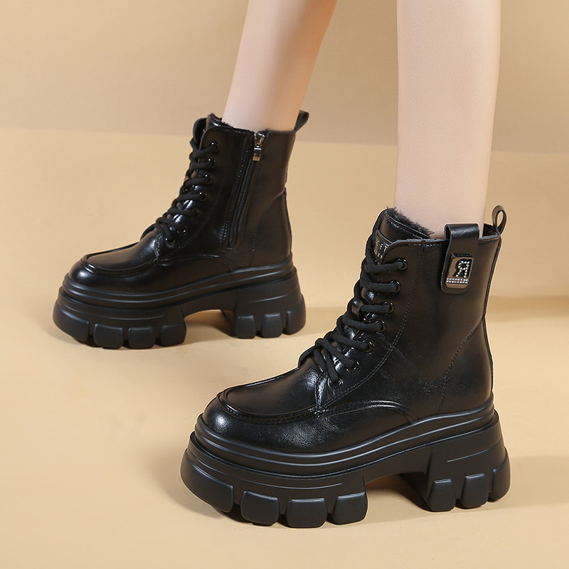 厚底马丁靴2026新款今年流行爆款冬季加绒加厚真皮增高短靴女棉鞋
