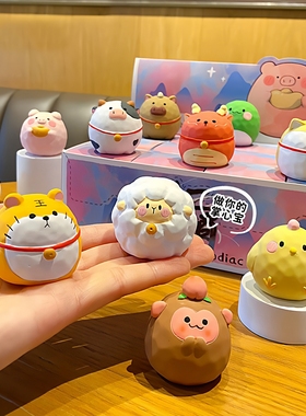 木雕风圆宝十二生肖摆件