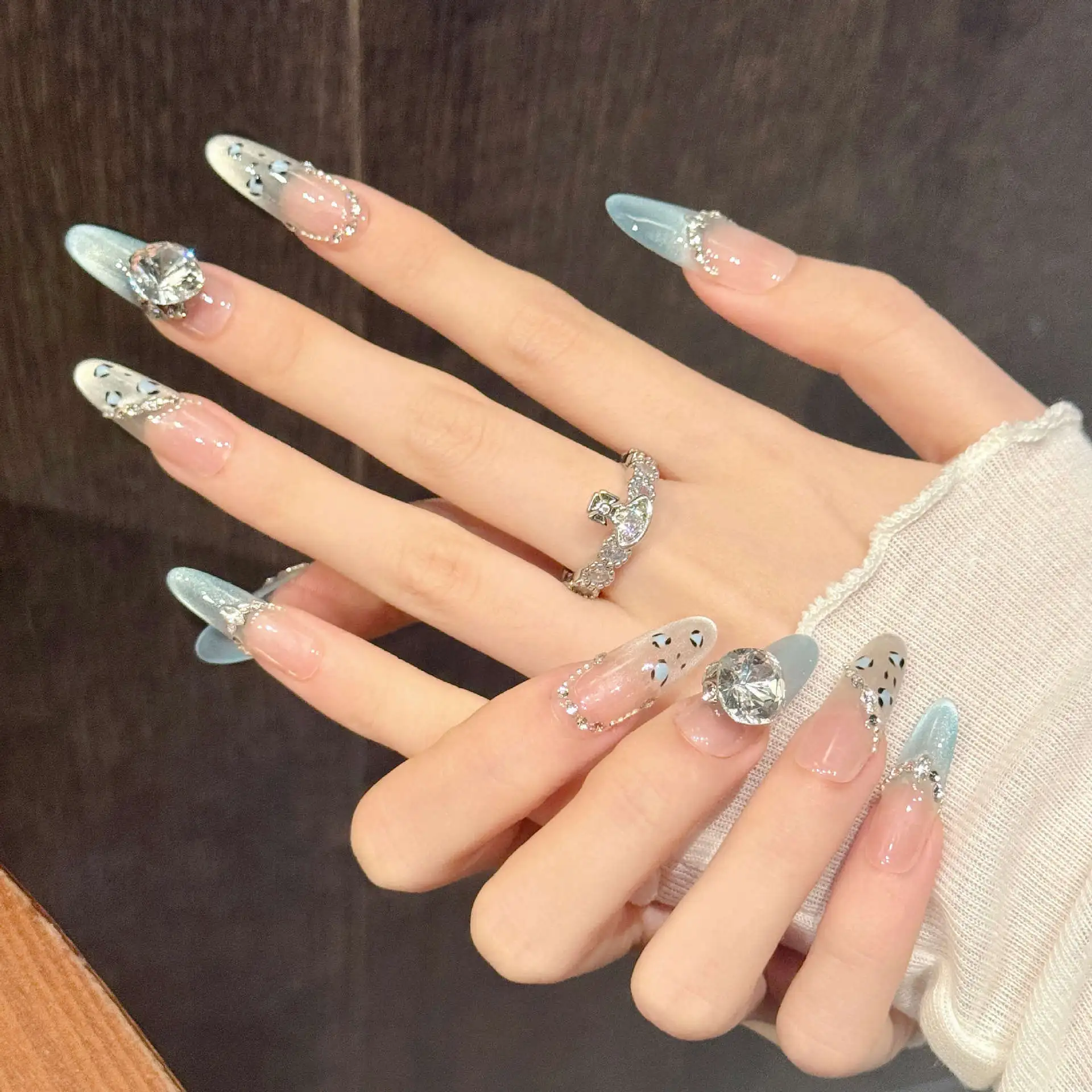 霜筠【锦鲤之恋】爆闪精灵梦幻蓝不规则猫眼冰透花花纯手工穿戴甲