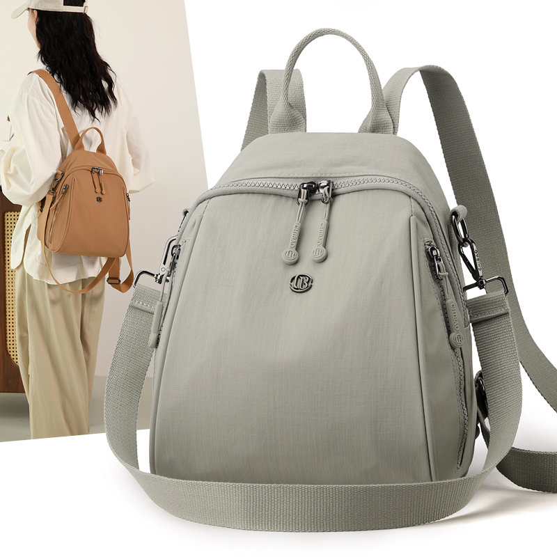 新款时尚百搭牛津布双肩包