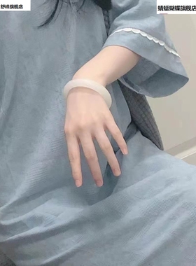 韩版年新款玉髓手镯少女荔枝冻玛瑙加宽叮当镯翡翠色玉镯子年韩版